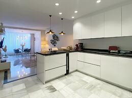 Fantastic Apartment 2 Minutes Walk From The Beach