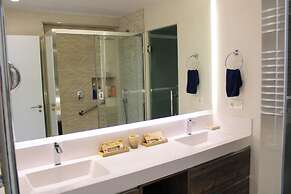 Fantastic Apartment 2 Minutes Walk From The Beach