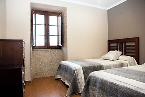 Enjoy the Sea and the Mountain