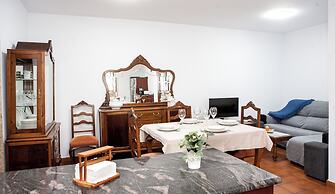 Enjoy the Sea and the Mountain