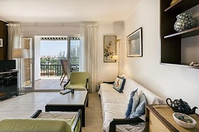 Beautiful Apartment In Residential Complex