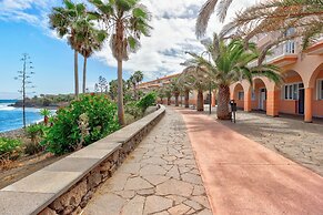Beautiful Apartment Caleta Interian Beach
