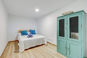 Beautiful Apartment Caleta Interian Beach