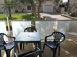Apartment With Community Pool for 4 People - Riells Area