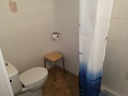 Apartment With Community Pool for 4 People - Riells Area
