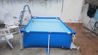 Room-triple Room in Chalet in Toledo