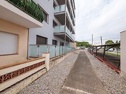 Apartment With Community Pool for 4 People