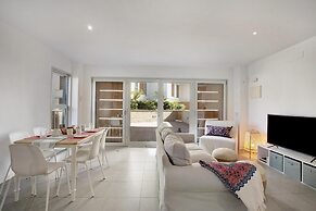 Beautiful Duplex Facing The Beach