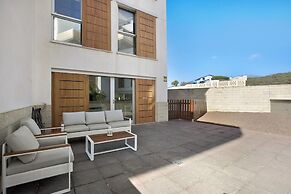 Beautiful Duplex Facing The Beach