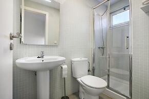 Beautiful Duplex Facing The Beach