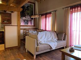 2 Bedroom Duplex Apartment in La Molina