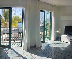 First Line Luxury Apartment by El Sirocco