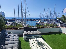 First Line Luxury Apartment by El Sirocco