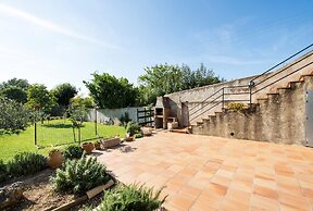 Can Cirera, Rural House In Girona