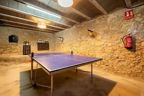 Can Cirera, Rural House In Girona