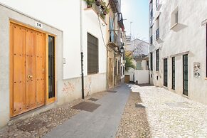 Sky is Blue in Granada - Private Parking Included