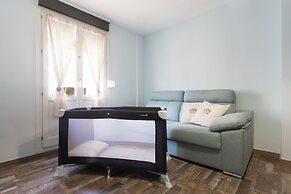 Sky is Blue in Granada - Private Parking Included