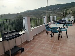 Casa Rural Garnacha de Borja has a Barbacue and Terrace