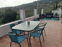Casa Rural Garnacha de Borja has a Barbacue and Terrace