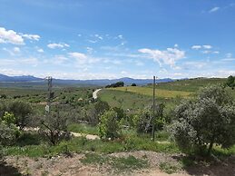 Casa Rural Garnacha de Borja has a Barbacue and Terrace