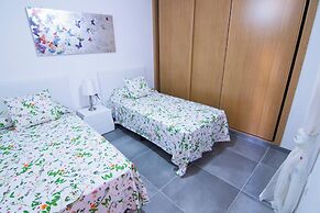 Los Delfines Bravo´s Apartment,50 Meter Far Beach