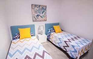 Los Delfines Bravo´s Apartment,50 Meter Far Beach