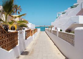 Los Delfines Bravo´s Apartment,50 Meter Far Beach