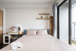 Sun Gleam Apartment -River Gate