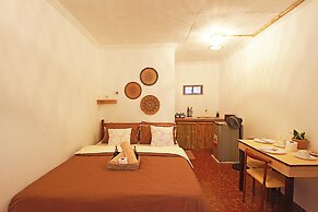 Yellow Banana Siargao