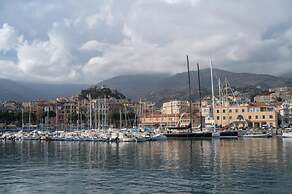 La Finestra Sul Giardino