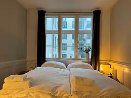 Trendy Apartment - The Marble Church Views