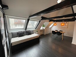 Designer Loft - Direct Marble Church Views