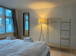 Stylish Apartment - View of The Marble Church