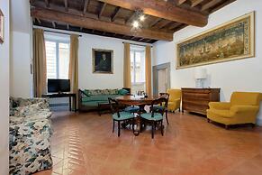 Cartari Deluxe Apartment