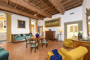 Cartari Deluxe Apartment