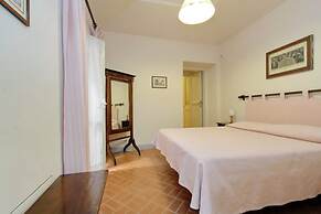 Cartari Deluxe Apartment