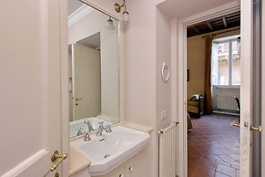 Cartari Deluxe Apartment