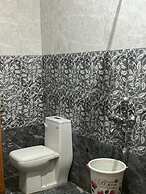 Goroomgo Kashi Grand Inn Varanasi