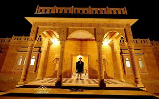 Desert Popular Resort & Camp