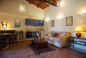 Hero's Garden Relais