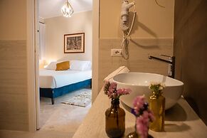 Hero's Garden Relais