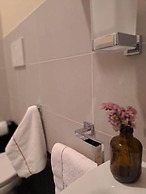 Hero's Garden Relais