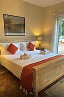 Hero's Garden Relais