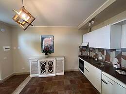 Hero's Garden Relais