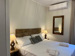 Hero's Garden Relais