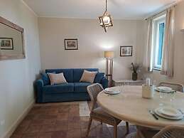 Hero's Garden Relais