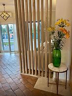 Hero's Garden Relais