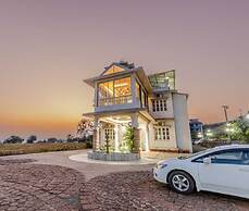 Silver Galaxy By Joy Suites