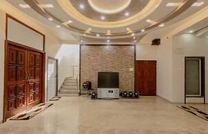 Silver Galaxy By Joy Suites