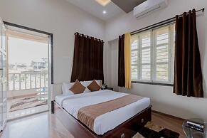 Silver Galaxy By Joy Suites